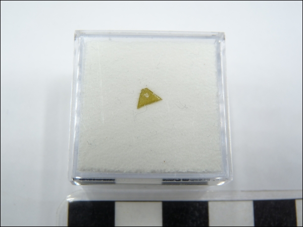 Diamant ruw 4-5mm XXL geel
