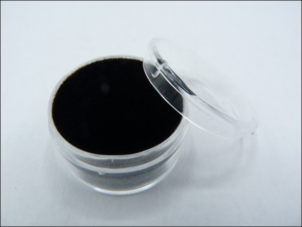 Edelsteendoosje rond 3x2cm zwart